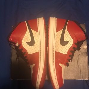 Nike air jordan alpha 1 chicago ( 9.5 )